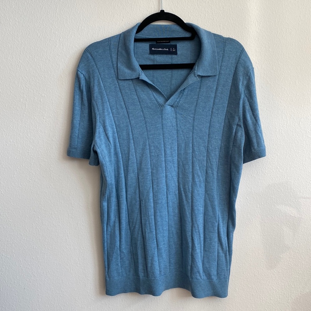 Men’s large Abercrombie & Fitch Featherweight buttonless Polo